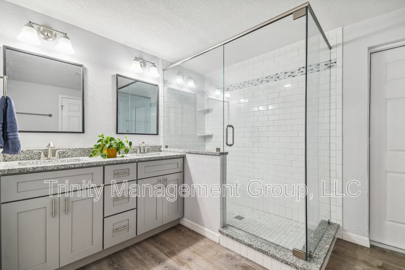 Tarpon Springs Condo: 380 Jeru Blvd - Room 5