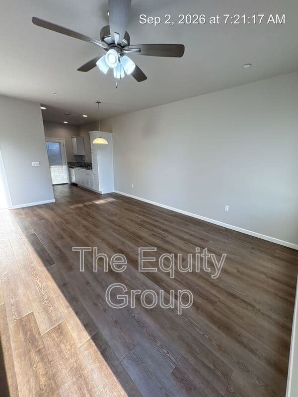 Visalia Condo: 418 S Summit Street
