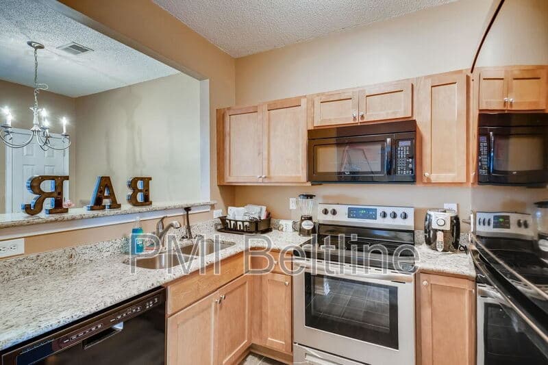 Atlanta Townhome: 3612 Ginnis Cir SW