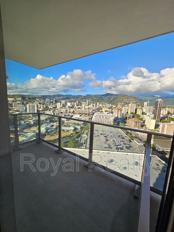 Honolulu Condo: 1388 Kapiolani Blvd