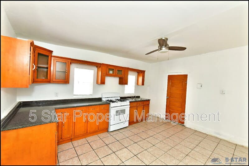 El Paso Condo: 1908A Olive Ave !!