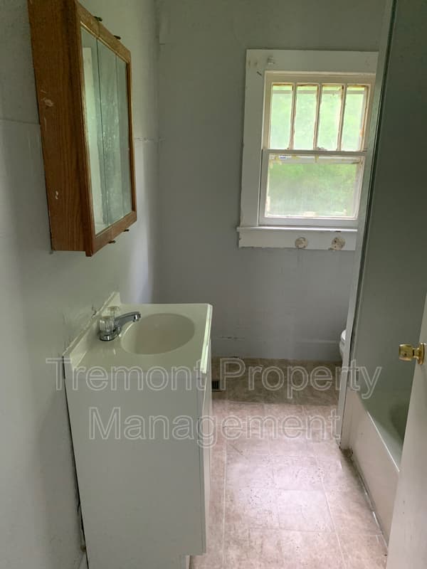 Chattanooga House: 2702 Woodside Street