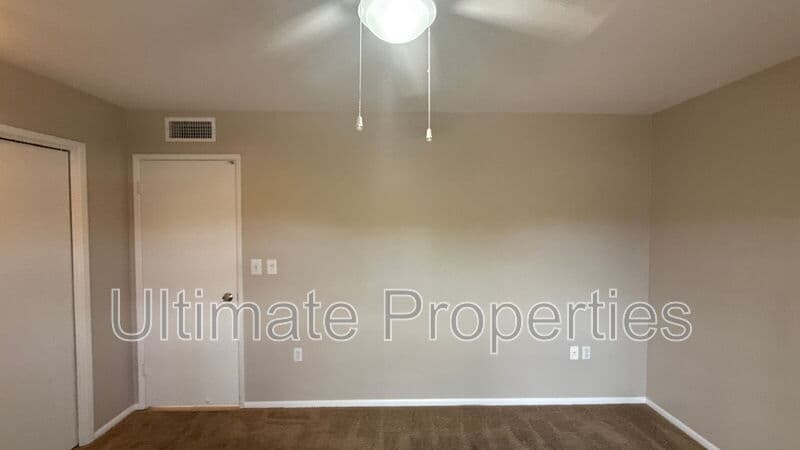 Sun City House: 10814 West Saratoga Circle