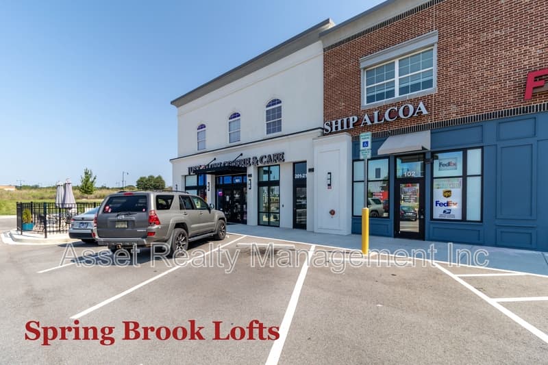 Alcoa Condo: 1120 Franck Street - 205