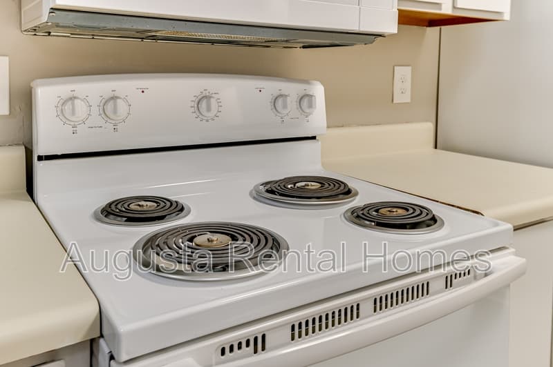 Augusta Condo: 940 Stevens Creek Road 403