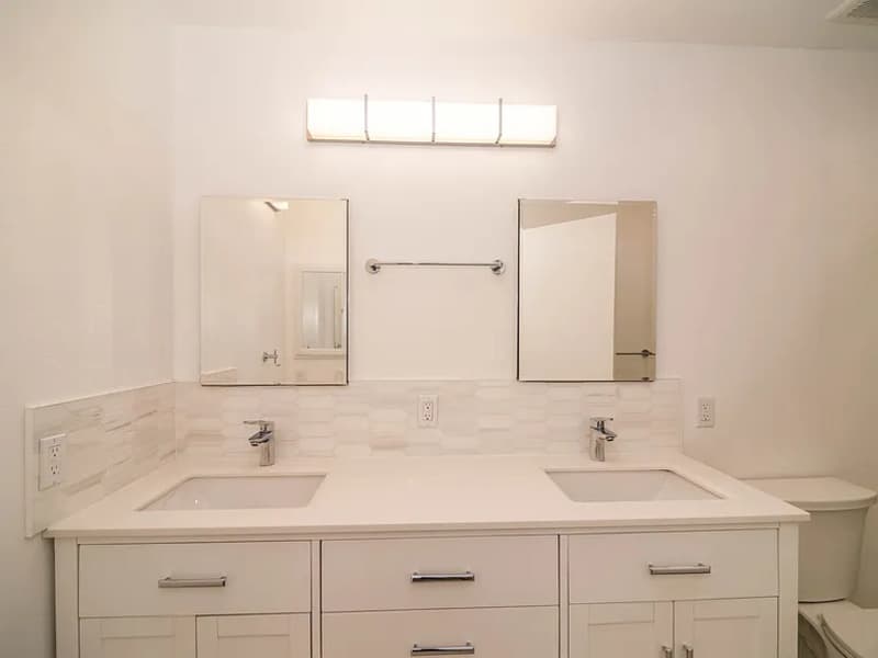 Palm Springs Condo: 2601 S Broadmoor Dr