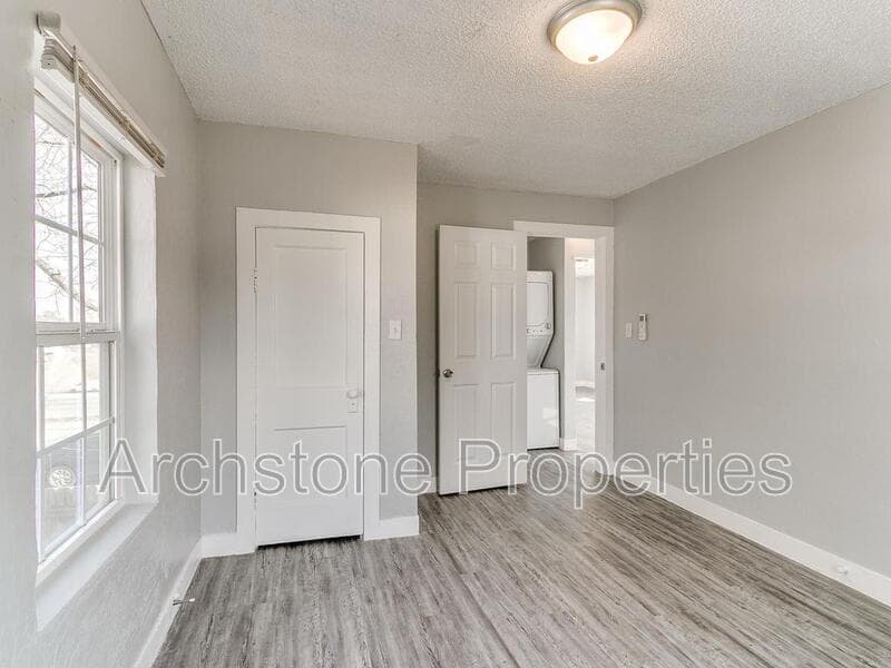 Oklahoma City Townhome: 1231 North Grand Boulevard