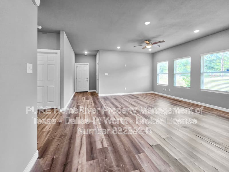 Fort Worth House: 1429 Missouri Ave