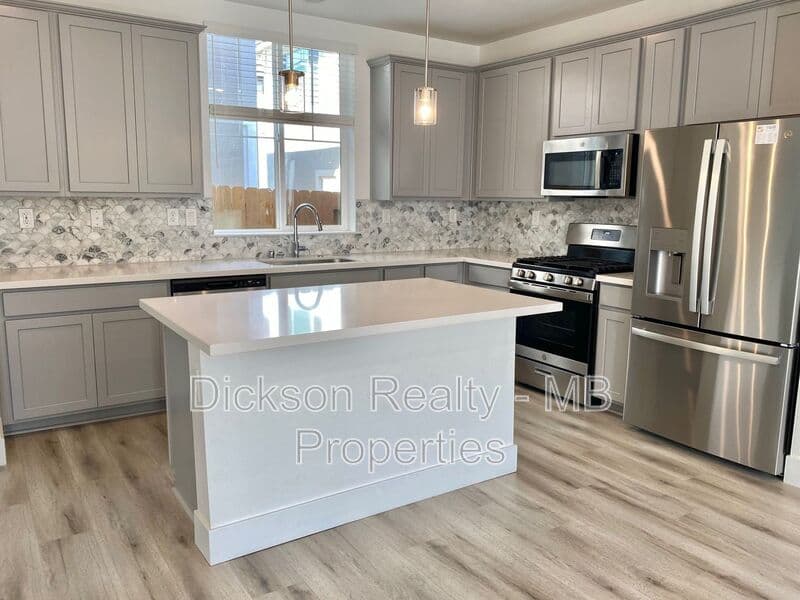 Reno House: 418 Prosecco Way