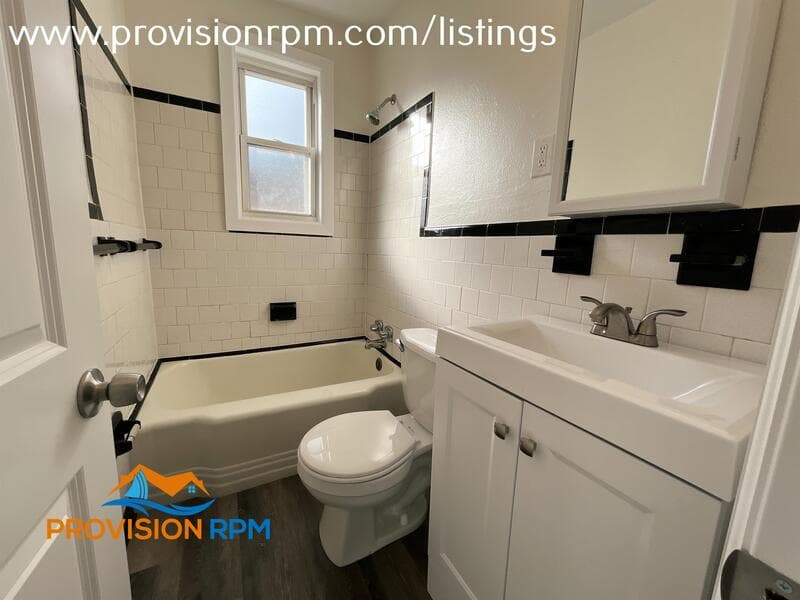 Dundalk Condo: 2939 Cornwall Road
