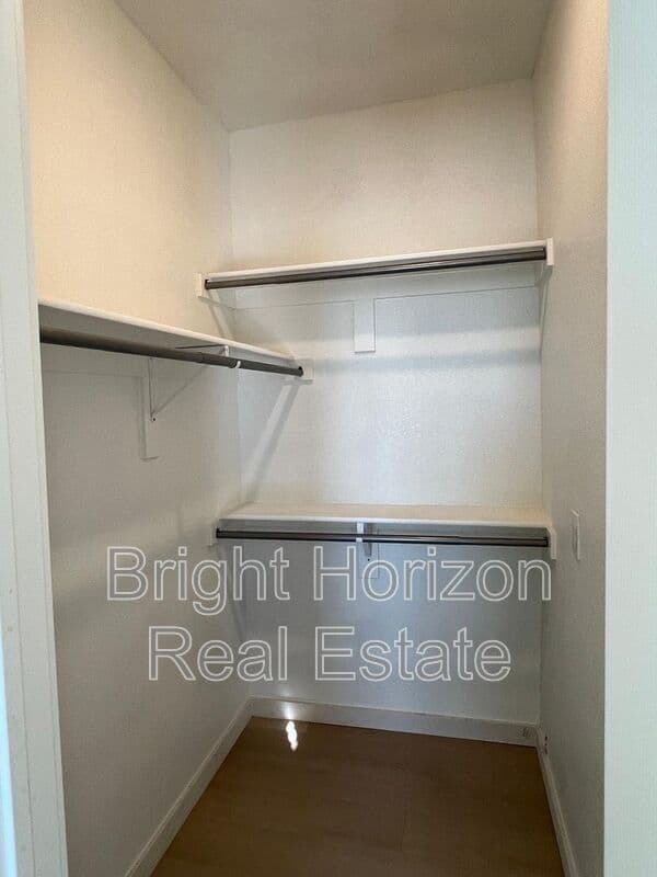 Fort Worth House: 3419 Valley Vista Drive