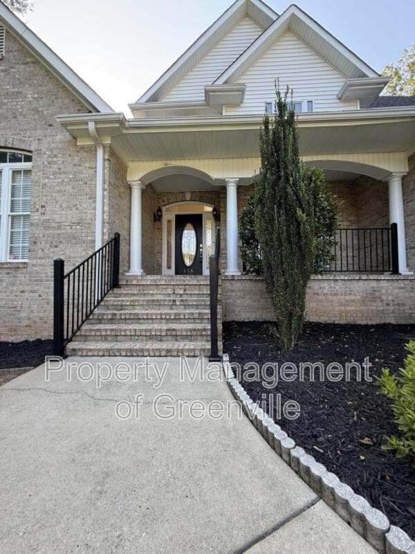 Anderson House: 116 Augusta National
