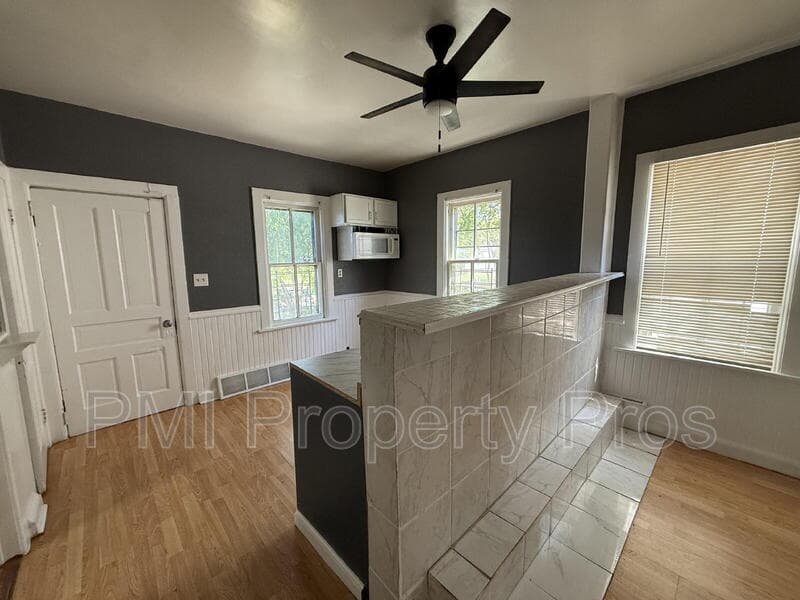 Milwaukee House: 2630 N 24th St