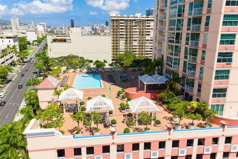 Honolulu Condo: 801 S. King Street