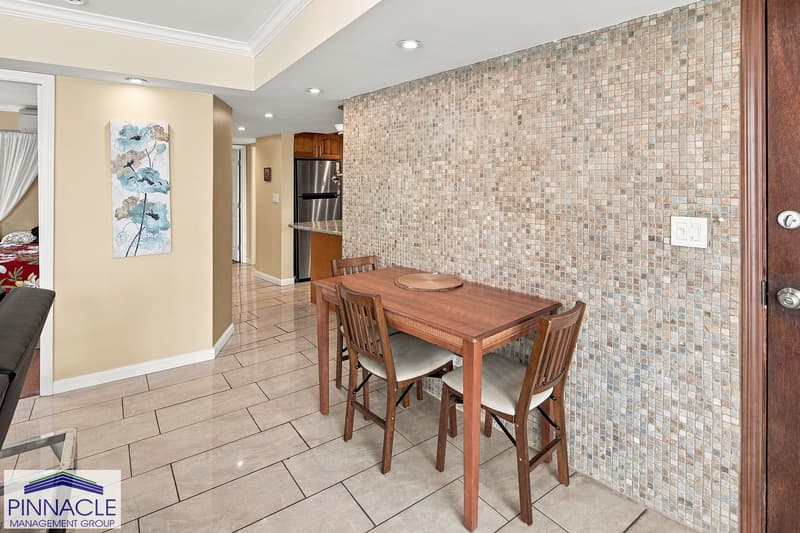 Honolulu Condo: 1804 Ala Moana Blvd #6B