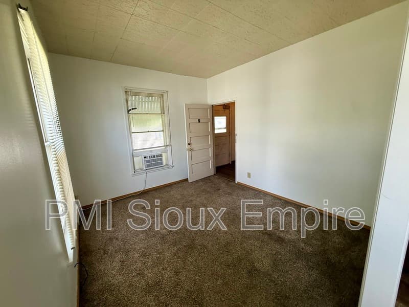 Sioux Falls Condo: 133 S Summit Ave