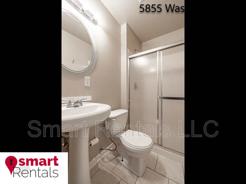 St. Louis Condo: 5855 Washington Boulevard - 2B