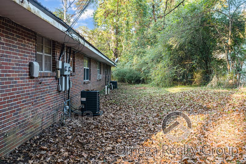 Alabaster Condo: 53 Robinson Dr