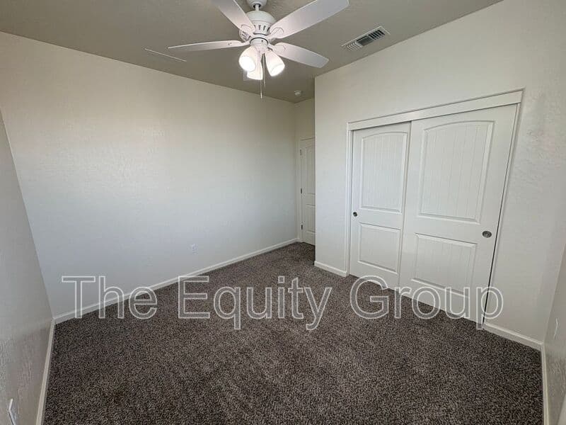 Visalia House: 1005 West Sedona Ave