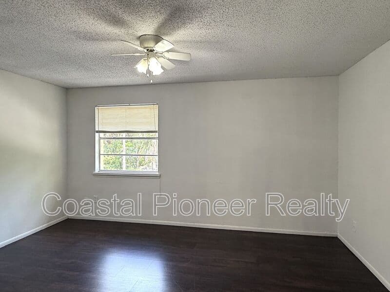 Tampa Townhome: 7573 Abonado R
