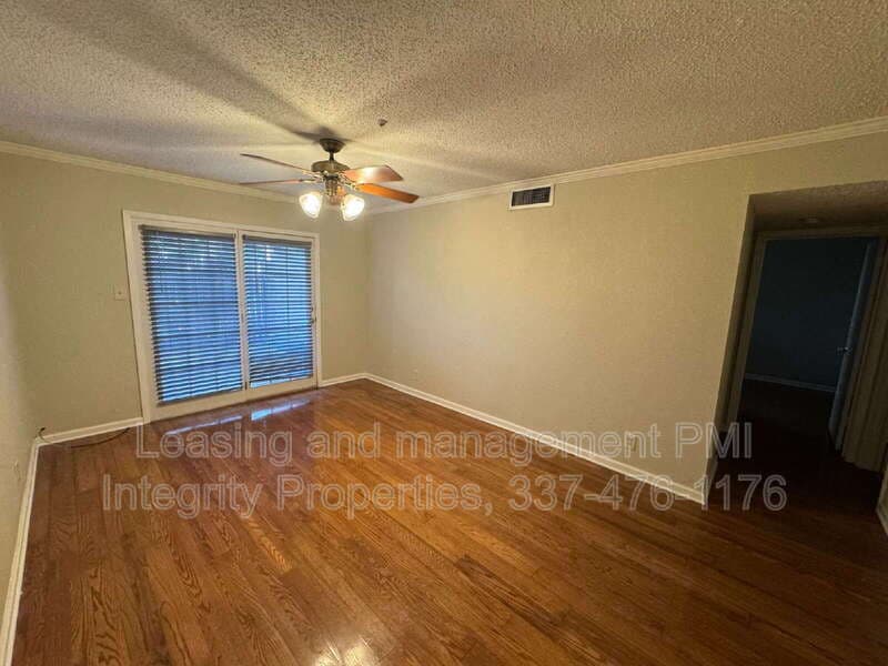 Lafayette Condo: 1301 Saint John Street