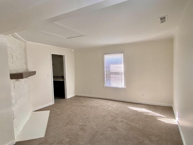 Greenville House: 29 Warren Court