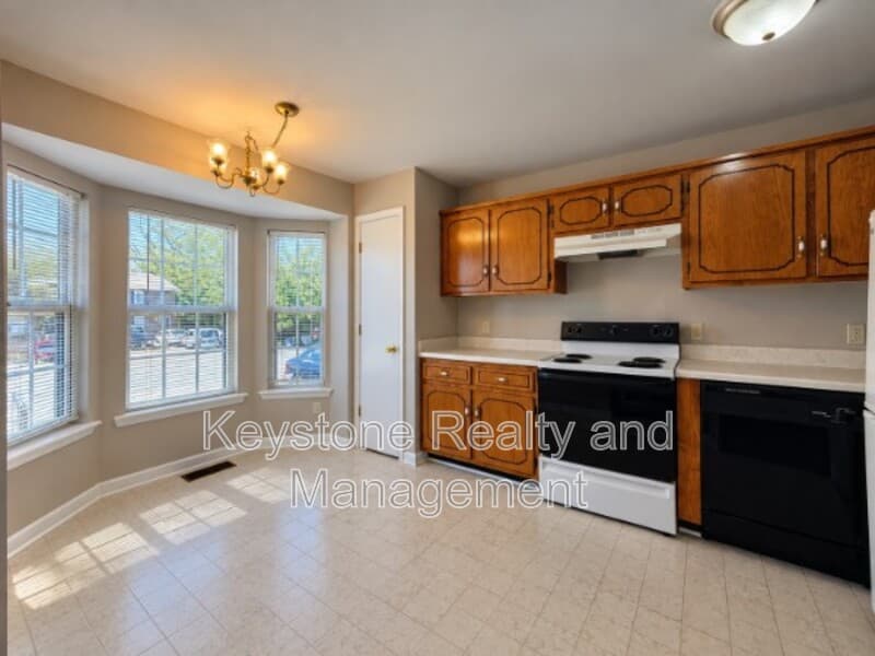 Clarksville Townhome: 3255 Tower Drive