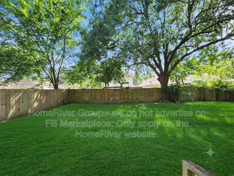 Cypress House: 11915 Cottonwood Ln