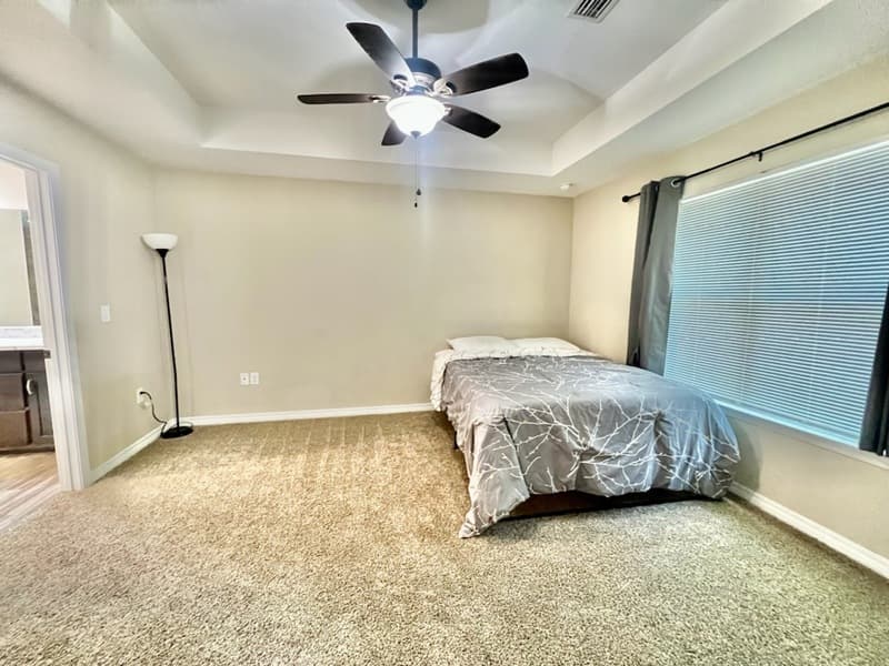 Crestview House: 6193 Anchors Drive