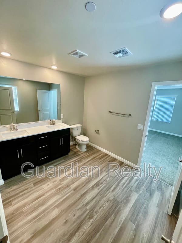 Henderson Townhome: 3189 Brynley Ave