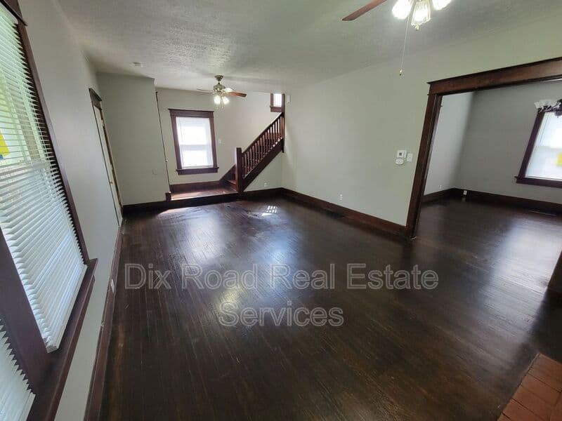 Dayton House: 604 Cambridge Avenue