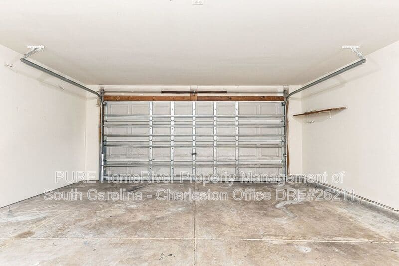Ladson House: 229 Equinox Cir