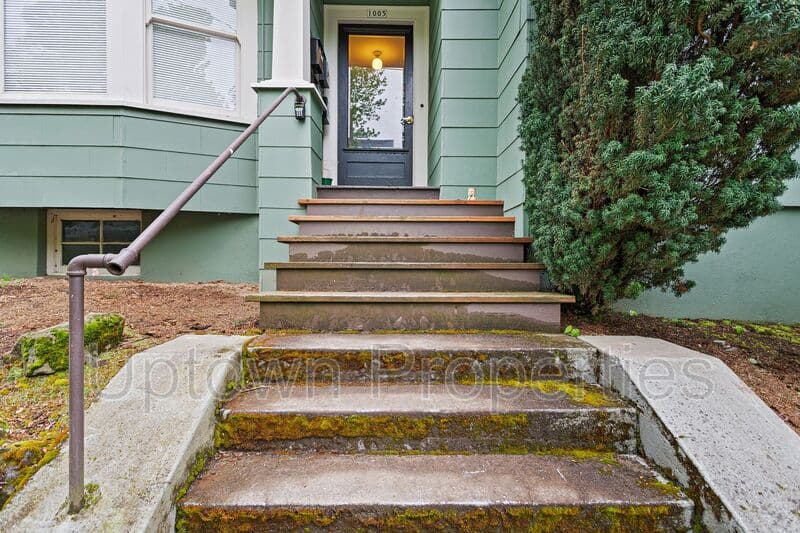 Portland House: 1005 SE 27th Avenue