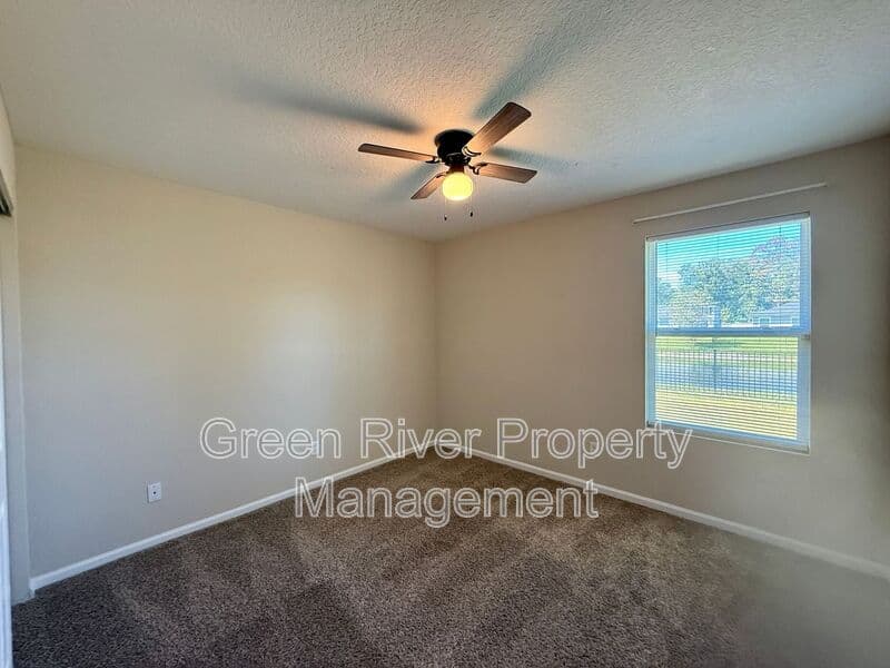 Jacksonville House: 4474 Civic Way