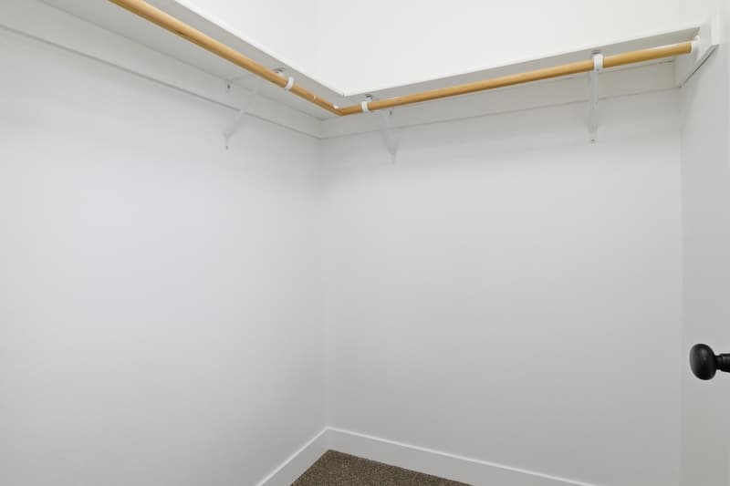 Lakewood Condo: Gravelly Lake Townhomes 8911 Gravelly Lake Dr SW - 116