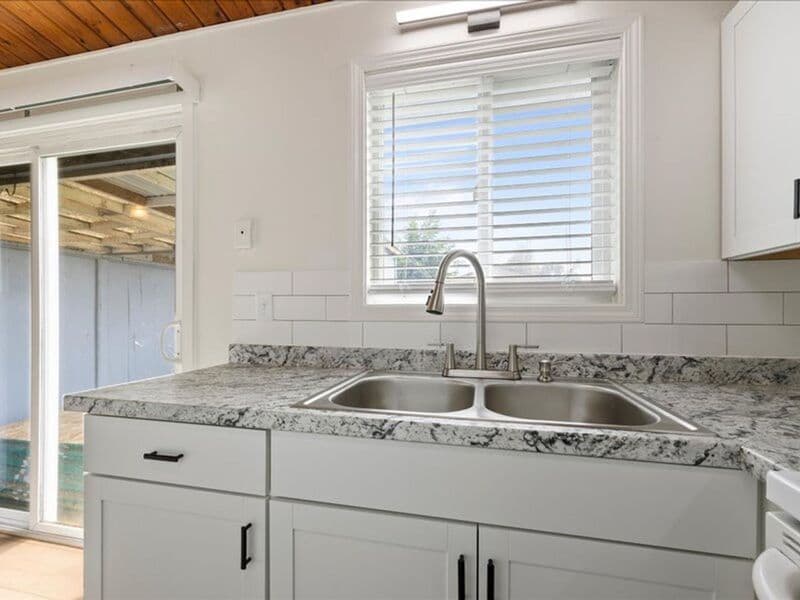 Kennewick Condo: 3517 W. 1st Place