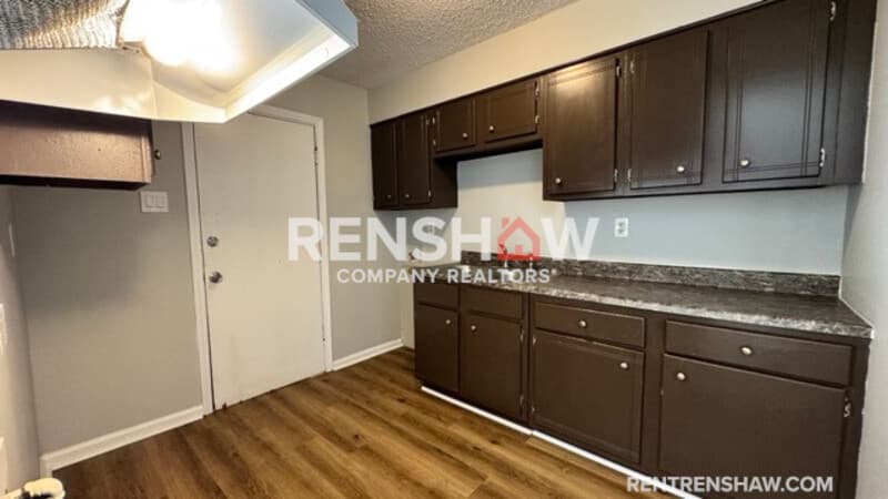 Memphis House: 4101 Maumee St