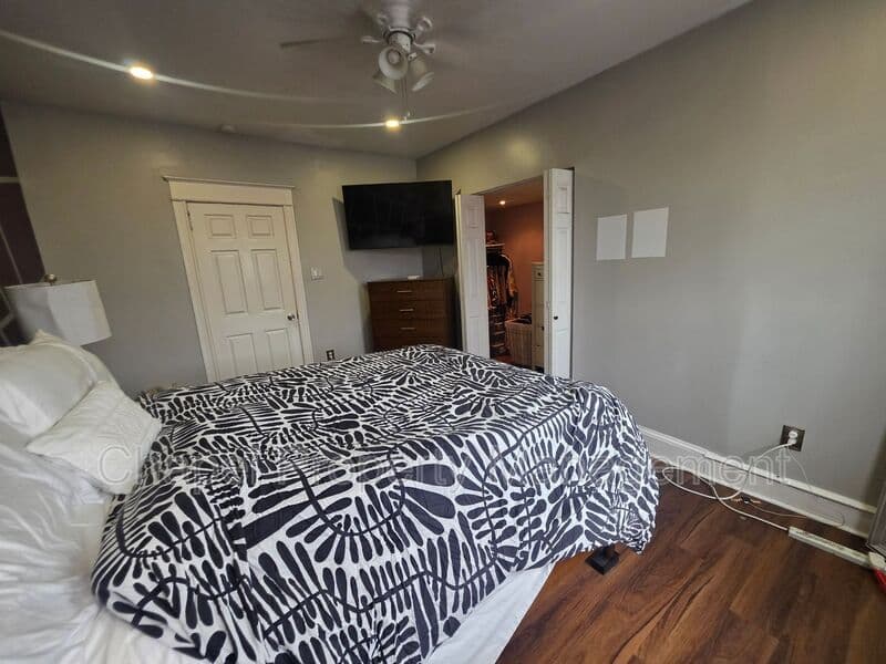 Philadelphia House: 5617 Upland Way