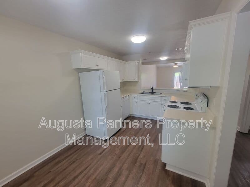 Grovetown House: 1406 Anna Way