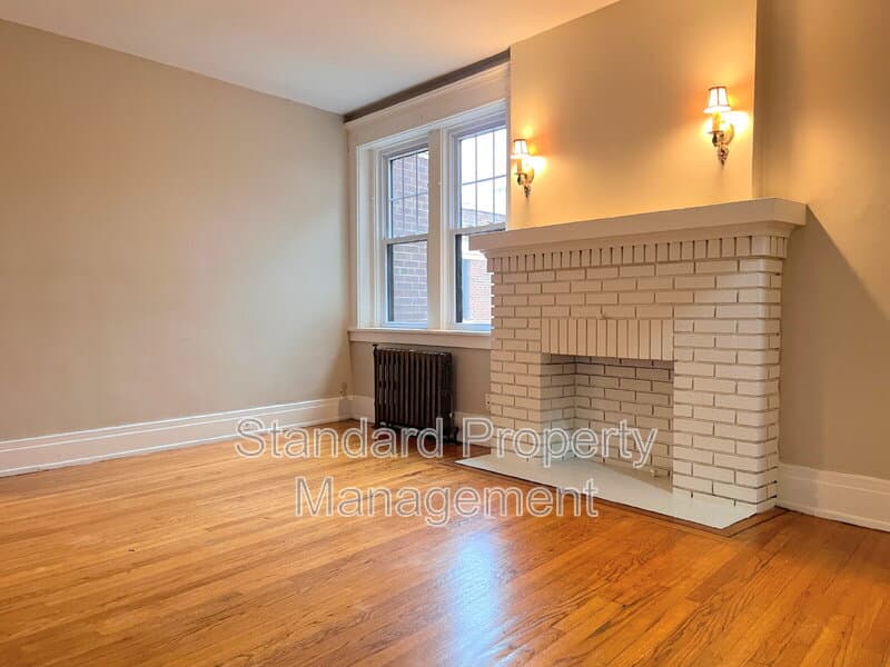 Buffalo Condo: 196 Crescent Avenue