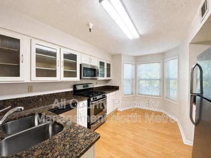 Marietta Condo: 4120 Riverlook Pky SE