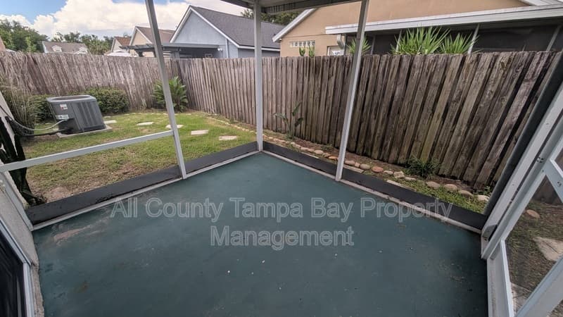 Wesley Chapel House: 6047 White Sails Dr