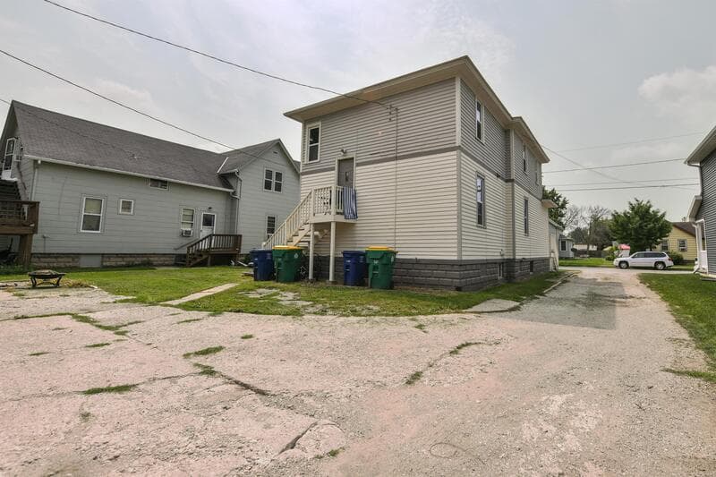 Green Bay Condo: 1217 Chicago Street