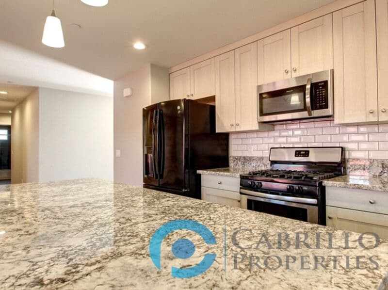 Lemon Grove House: 3050 Julielynn Way
