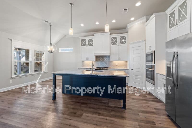 Evans House: 3031 Rosewood Drive