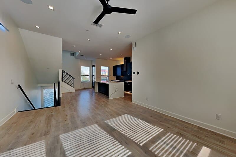 Dallas Townhome: 2000 Park Ave