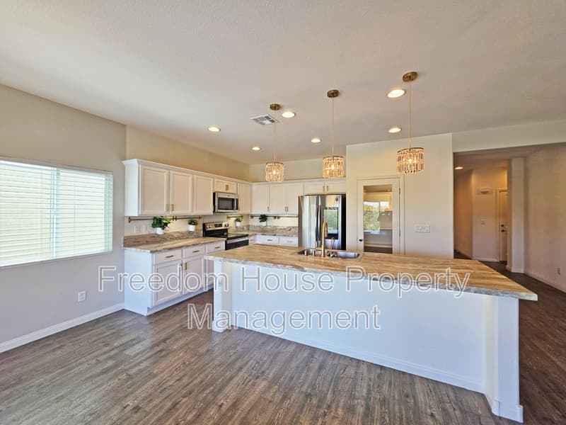 Pahrump House: 5628 San Marco Drive