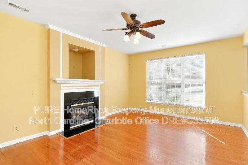 Charlotte House: 3904 Luthers Rock Court