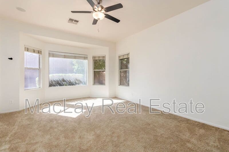 Chandler House: 3820 S Barberry Pl
