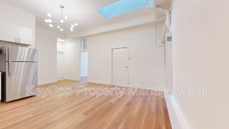 San Francisco Condo: 239 Brighton Avenue